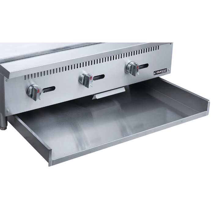 Dukers Griddles DCGM36 36 in. W Griddle with 3 Burners