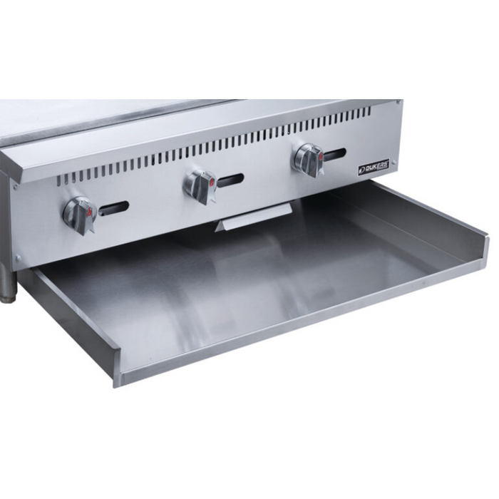 Dukers Griddles DCGMA24 24 in. W Griddle with 2 Burners