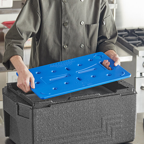 Cambro Camchiller® 20.9" x 12.8" x 1.2" GN 1/1 Cold Plate for Cam GoBox® Insulated Food Carriers