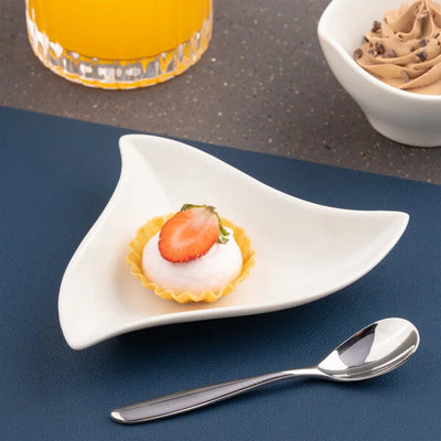 Ariane Miniature 5 1/4" Asymmetric Triangular Porcelain Coupe Plate ( Case Of 18 )