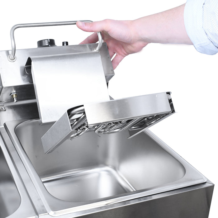 Omcan CE-CN-0012 6 Qt (7 Liters) Double Countertop Electric Fryer – 110V, 1Ph, 1350W (x2)