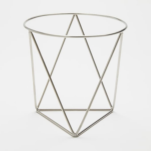 American MetalCraft modern pizza stand with hollow geometric base