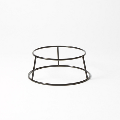 Durable steel stand with rubberized finish for safe food serving