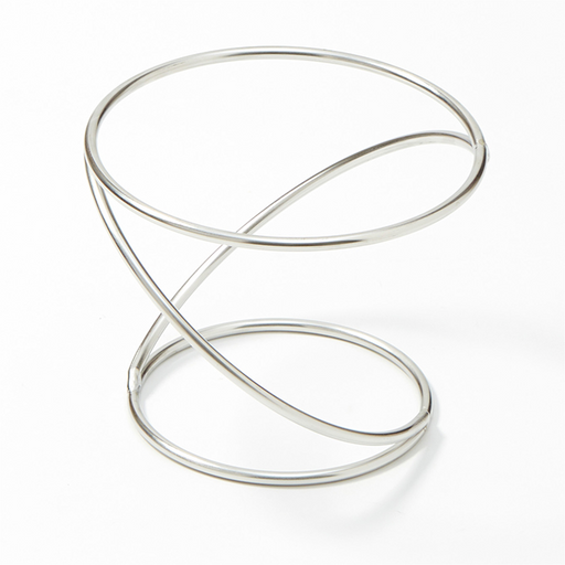 Silver Contempo Swirl pizza stand by American MetalCraft