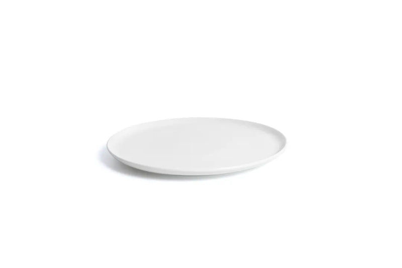 Ariane Privilege 8 2/3" Ivory Coupe Flat Porcelain Plate ( Case of 12 )