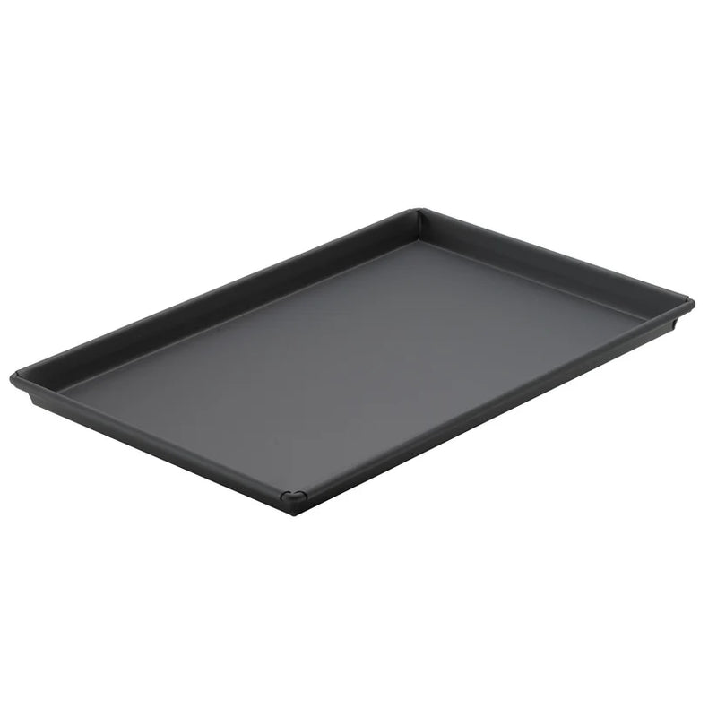 Winco Heavyweight Cold-Rolled Steel Sicilian Pizza Pans