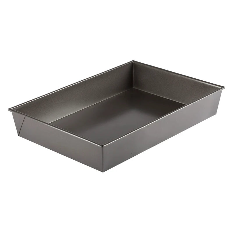 Winco HRCP  Rectangular Aluminized Steel Non-Stick Cake Pans