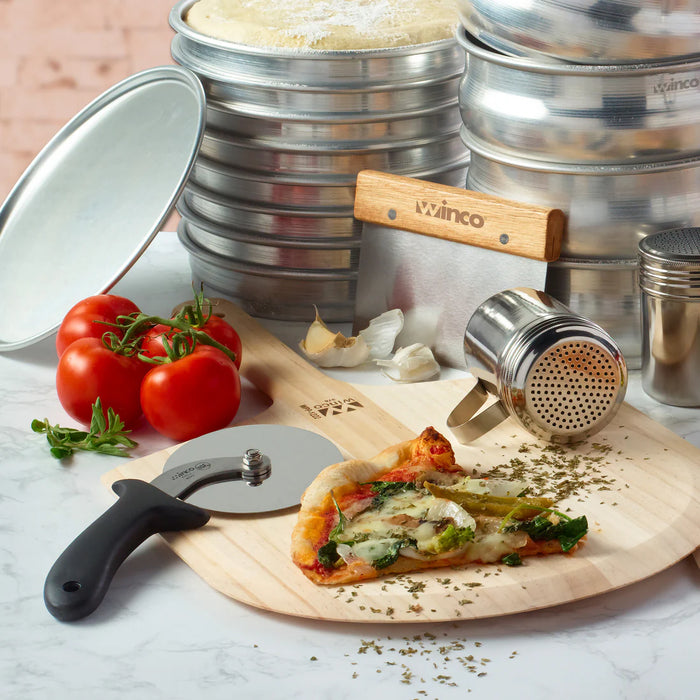 Winco DRG-10 - Stainless Steel Dredge with Handle - 10 oz