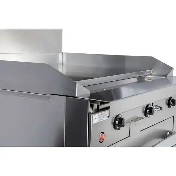 Southbend Commercial Range, 36" W with (1) 36" Griddle and Standard Oven - 141,000 BTU - P36D-TTT